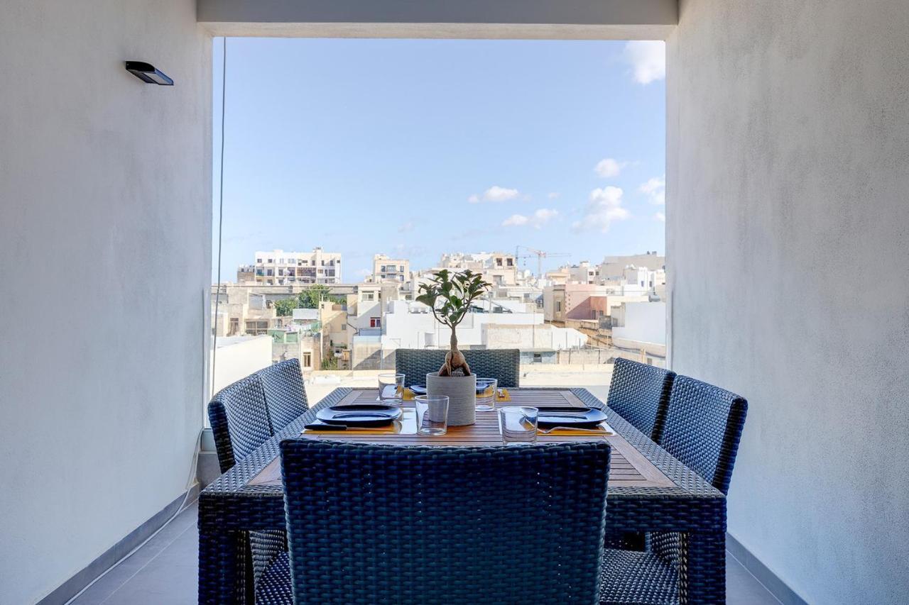 Perfect Location Idyllic 2Br Apartment 슬리에마 외부 사진